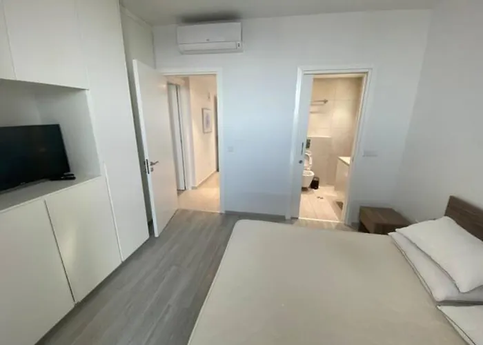 Mckenzie 2 Bedrooms Seaview Apartamento